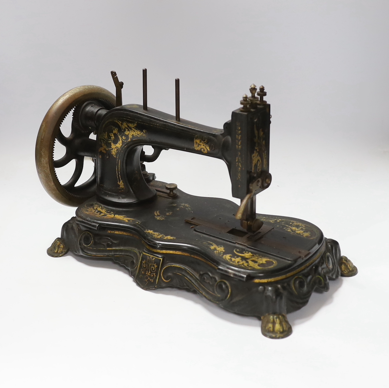 A Naumann portable sewing machine, pre WWI, cased